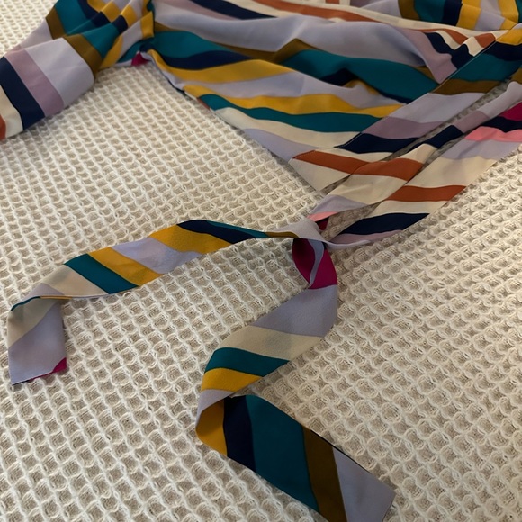 Great Jones wrap top, like new, size small - Picture 7 of 9